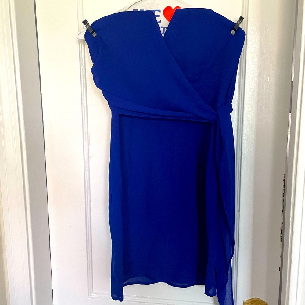 Strapless, cobalt blue cocktail dress.